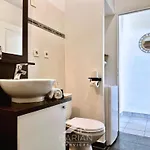 Appt Cosy Avec Balcon - & Commodites A Pied - Linge Et Menage Fournis Apartman