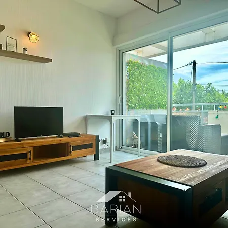 Appt Cosy Avec Balcon - & Commodites A Pied - Linge Et Menage Fournis Apartment *