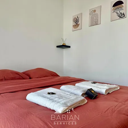 Appt Cosy Avec Balcon - & Commodites A Pied - Linge Et Menage Fournis