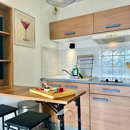 Appt Cosy Avec Balcon - & Commodites A Pied - Linge Et Menage Fournis Apartman *